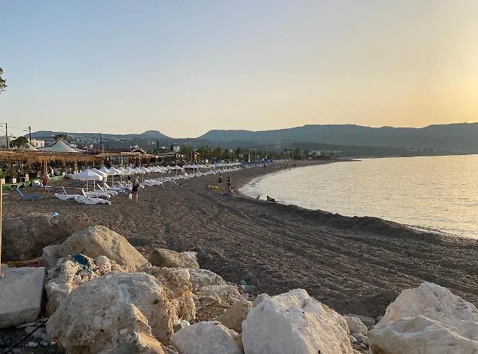 アパート Kouppa Latchi Polis