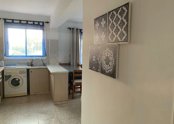 Kouppa Latchi アパート Polis